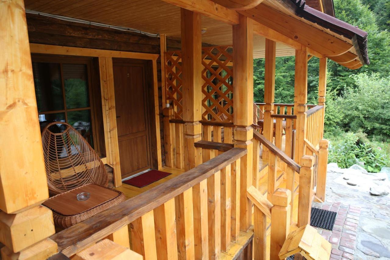 Zarinok Hotel Pilipets Exterior photo